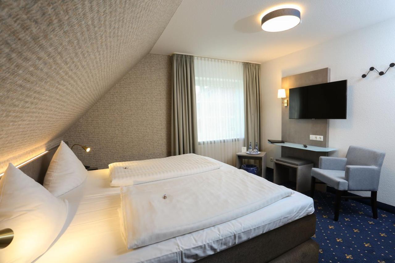Hotel Zur Linde Kirchlinteln Buitenkant foto